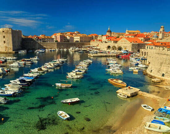 10 places for best shopping experiences in Dubrovnik
