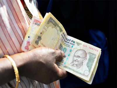 Techie banks on nanotechnology to disinfect currency notes