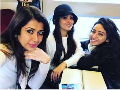 Asha Negi, Anita Hassanandani, Ankita Bhargava on an all-girls trip to Paris