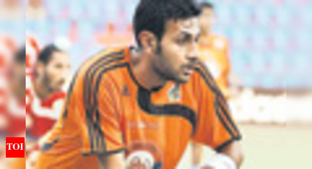 ‘Sachin & SRK should watch us play - Times of India