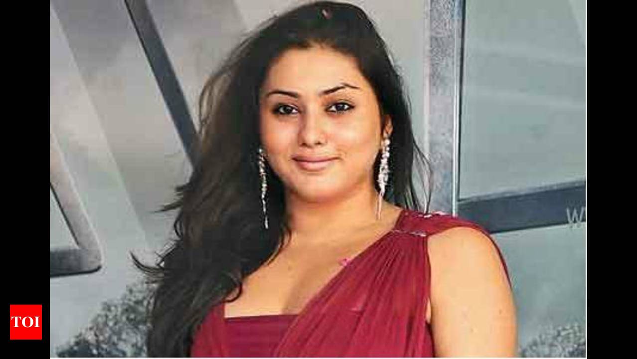 Chennai court directs house owner not to harass actor Namitha | Chennai  News - Times of India