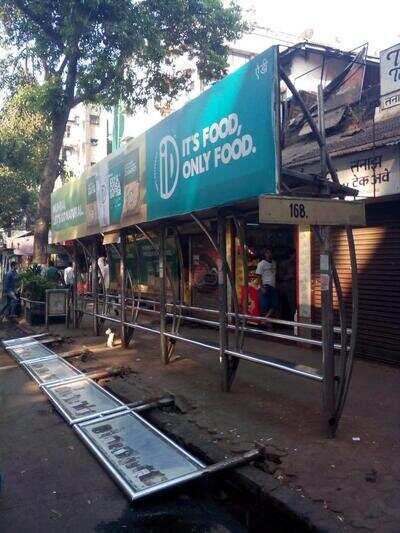 Bus stop railings down - Times of India