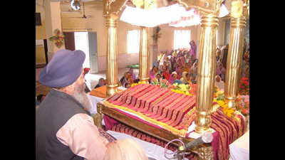 Patna wows Guru's disciples with warm hugs
