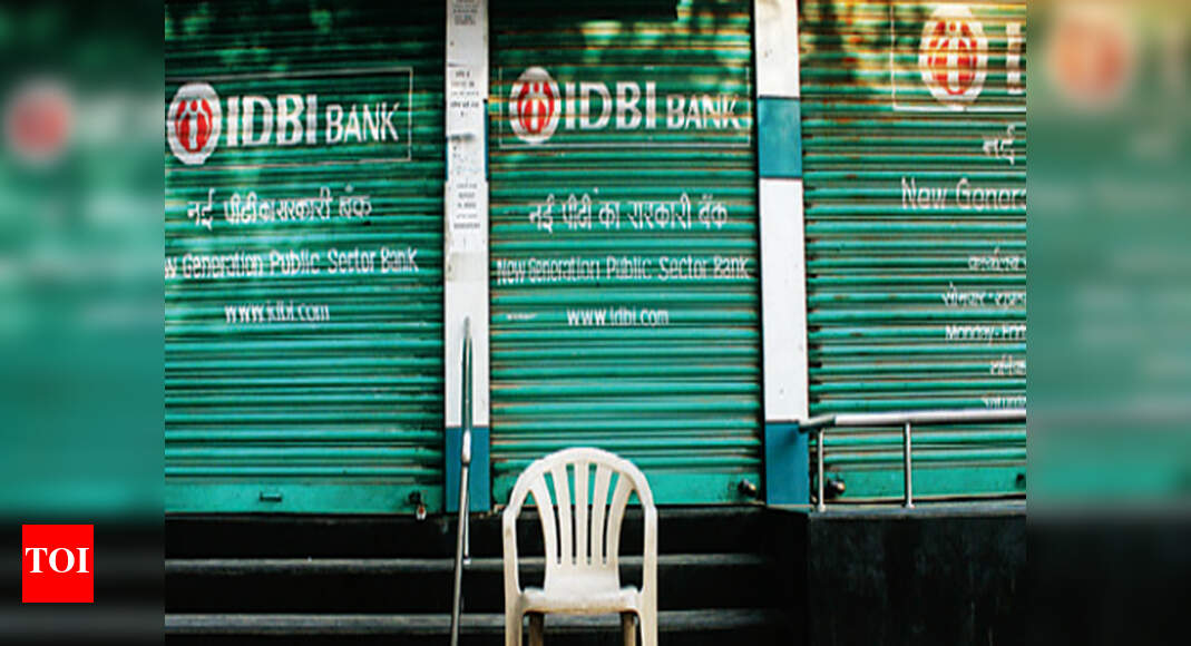 Currency Chests Currency chests are full, but many ATMs still dry