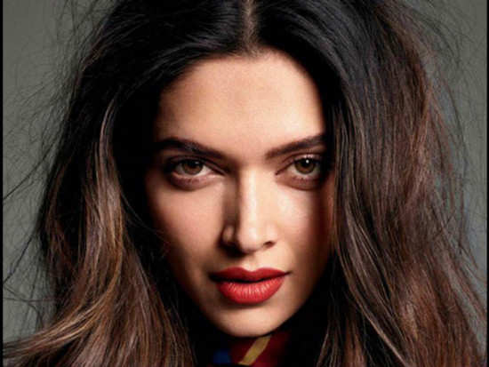 Deepika Padukone stuns her fans with a gorgeous photoshoot!