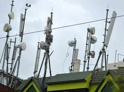 Supreme Court puts on hold sale of 2G spectrum by Aircel-Maxis