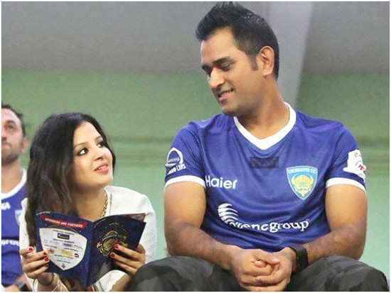 Sakshi has the sweetest message for husband MS Dhoni