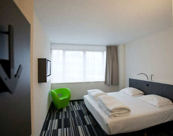 Max Hotel