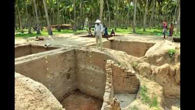 DMK urges Centre to allow further excavation at Keezhadi site