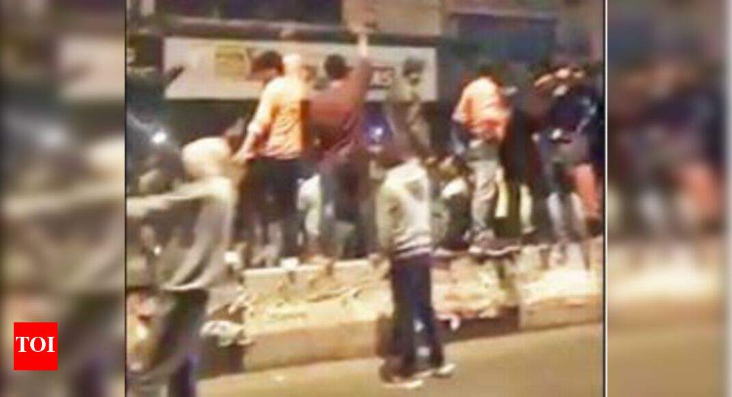 December 31 ruckus: Dozens detained, molesters identified | Delhi News ...