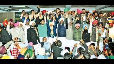 Day of political leaders changing loyalties in Malwa
