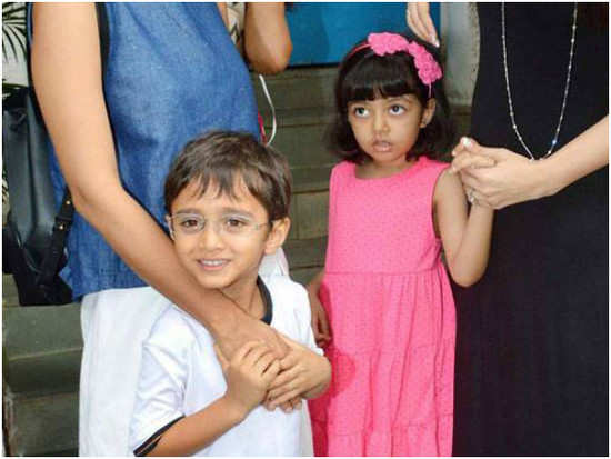 Aaradhya and Azad's annual day performance is adorable!