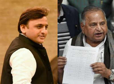 Mulayam's olive branch to son: Akhilesh Yadav will be our chief minister