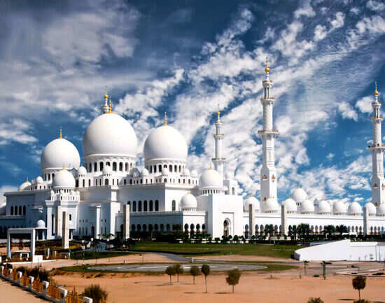 6 must-make pit-stops on an Abu Dhabi itinerary