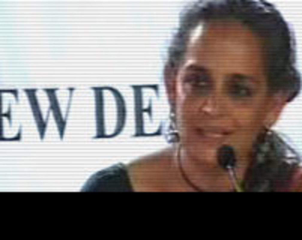 
I am not a Maoist, says Arundhati Roy
