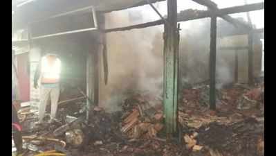 Mumbai: 70-year-old woman and daughter charred to death in fire