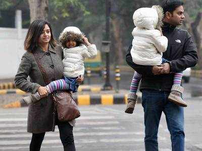 Mercury dips to near freezing point in north India