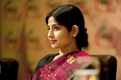 Uttar Pradesh polls to see Dimple Yadav come out of family shadow
