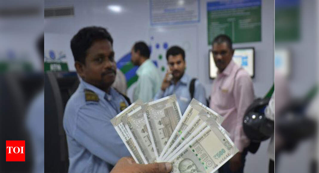 ATM 'khabris' lose edge as cash starts to flow | Kolkata ...
