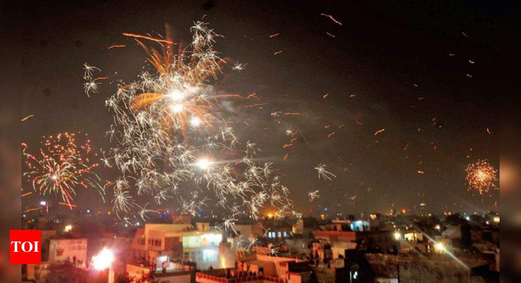 Jaipur turns Makar Sankranti into mini Diwali | Jaipur News - Times of ...