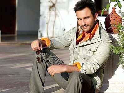 Chef: Saif Ali Khan's New York schedule delayed for a month