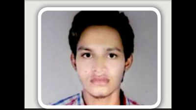 ‘Depressed’ IIT-Kharagpur boy ends life on railway tracks