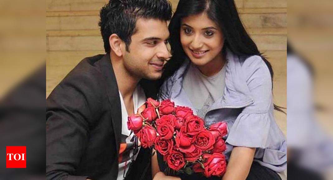 #8YearsofKitaniMohabbatHai: Karan Kundra and Kritika Kamra get