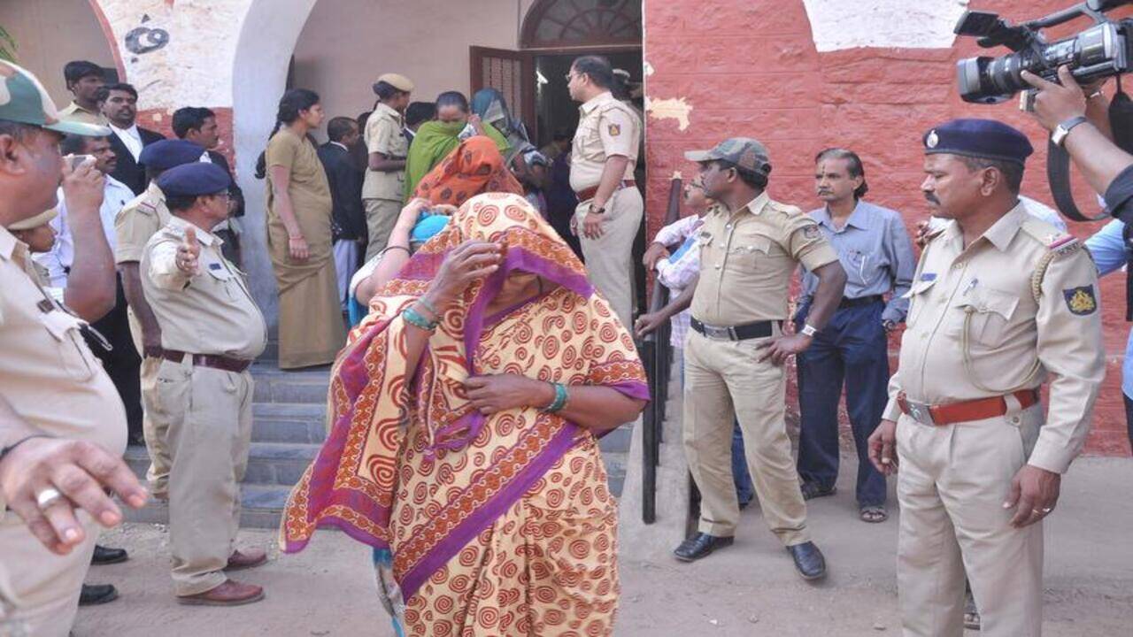 Ballari court sentences 37 people to 10-yr imprisonment for human  trafficking | Hubballi News - Times of India