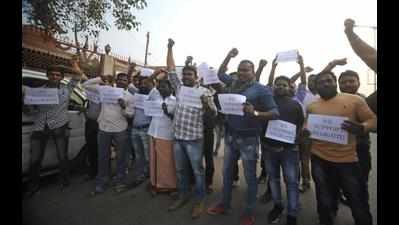 Group protests ban on jallikattu