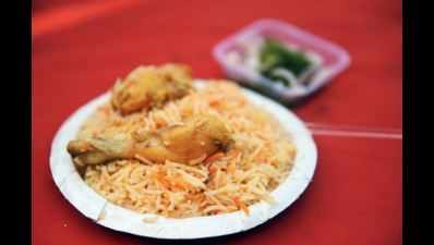 Chicken biryani a favourite in 6 metros, Delhi savours dosa