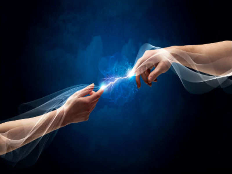 Why You Feel Light Electrical Shock By Touching Another Person Electric Feeling When Touching Someone Times Of India