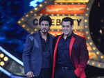 SRK promotes Raees on Bigg Boss 10