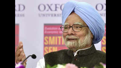 Ensure free thinking, Manmohan Singh tells varsities