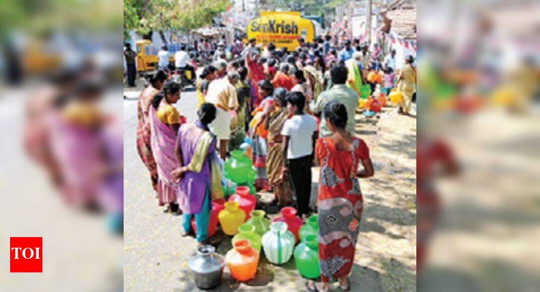 Lorries Come To The Rescue Lorries come to the rescue as Coimbatore
