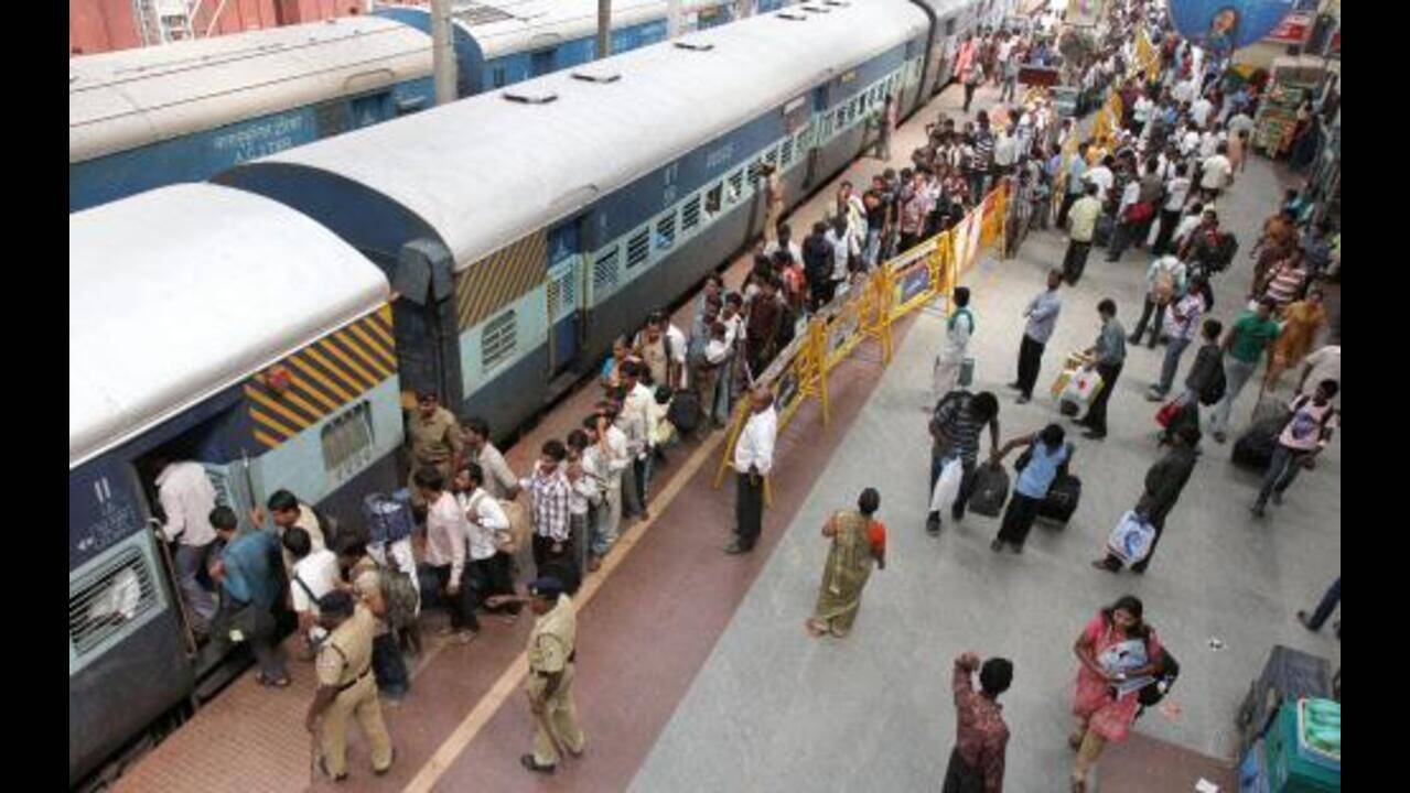 Jallikattu protests: Southern Railway cancels, diverts trains | Chennai  News - Times of India