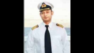 Kolkata sailor wins coveted award for high-seas heroics