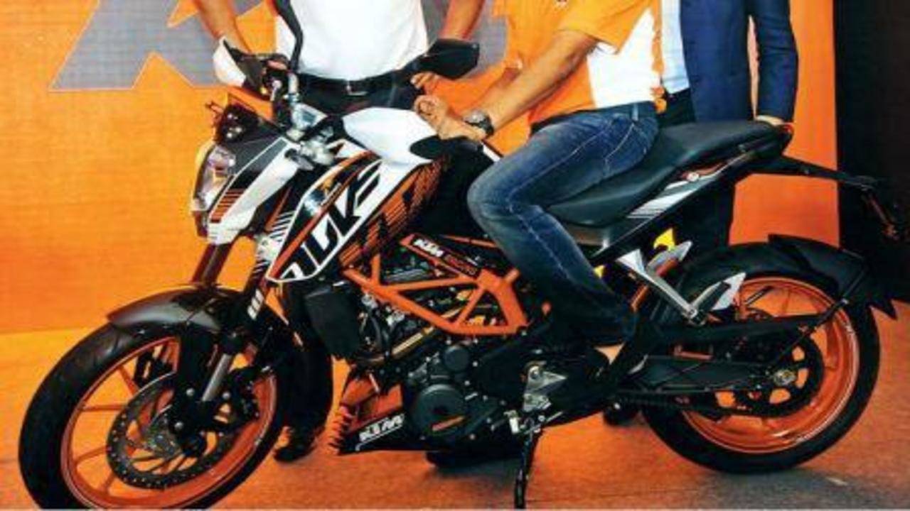 Ktm and best sale bajaj relation