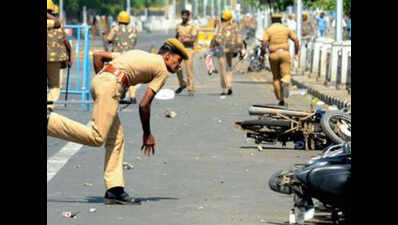 TN policemen as arsonists? Fresh videos raise questions