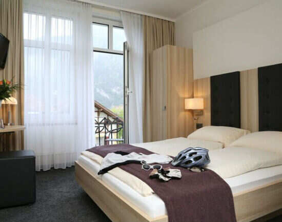 Hotel L&ouml;tschberg