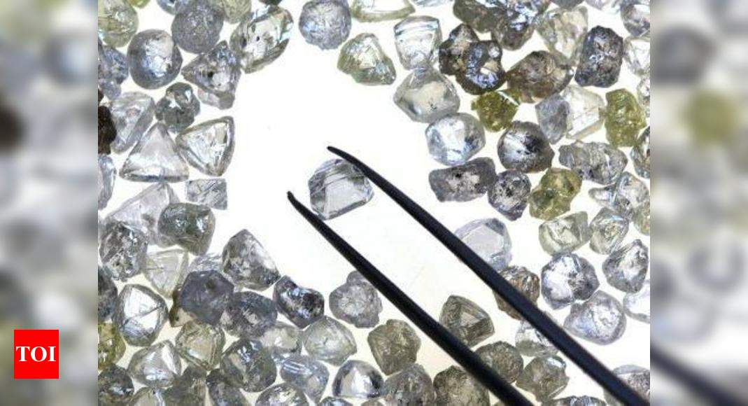 Sales Decline at De Beers' First Sight of 2023 - Rapaport
