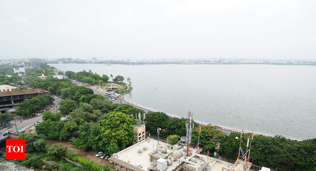 Musi River With Charminar: 'connect Musi River With Charminar 