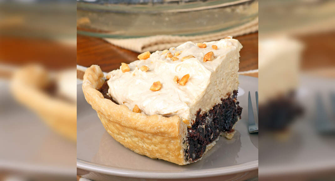 Chocolate Peanut Butter Pie Recipe: How to Make Chocolate Peanut Butter Pie Recipe | Homemade Chocol