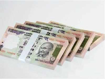 Govt to infuse Rs 10,000 crore in PSU banks in FY18