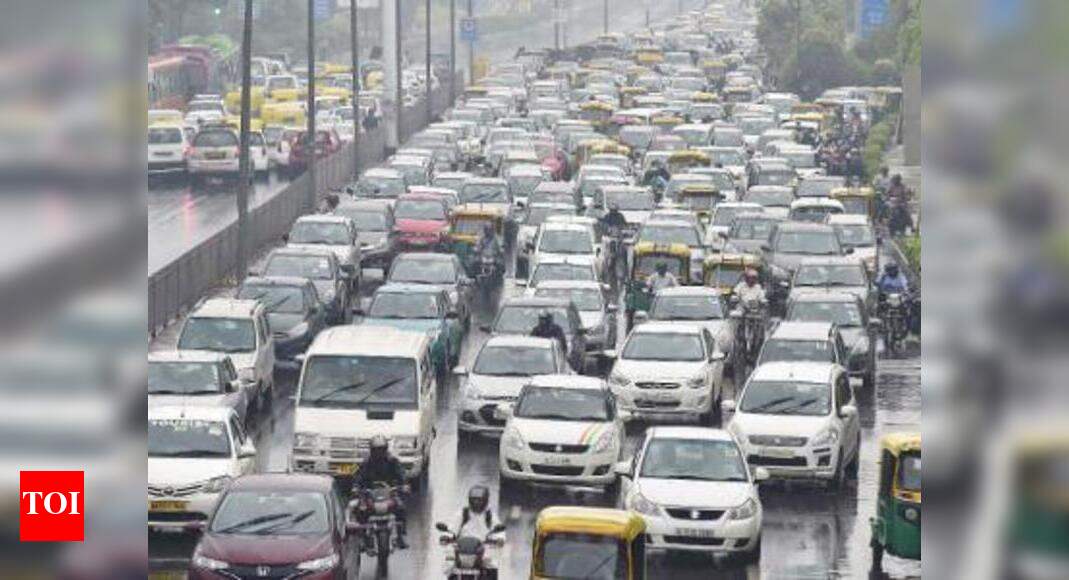 Delhi traffic chaos costs Rs 60,000 crore annually | Delhi News - Times of India Delhi traffic chaos costs Rs 60,000 crore annually | Delhi News - Times of India