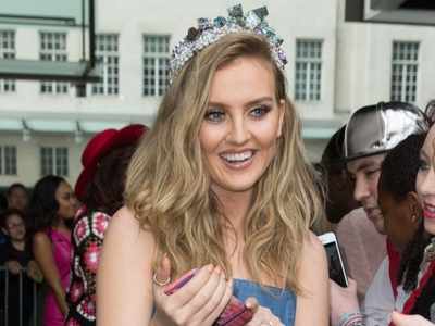 Perrie Edwards locks lips with soccer beau Alex in Paris