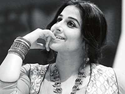Asha Bhosle to sing a mujra song for Vidya Balan-starrer 'Begam Jaan'