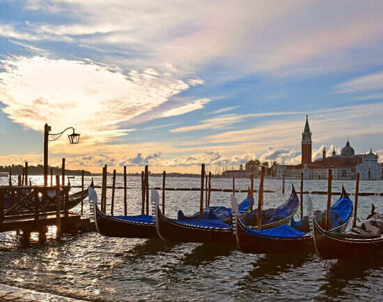 Easy day trips─6 Islands near Venice you should explore