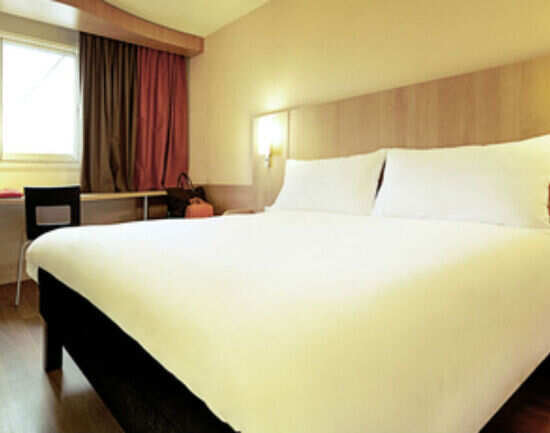 Hotel ibis Zurich Messe Airport