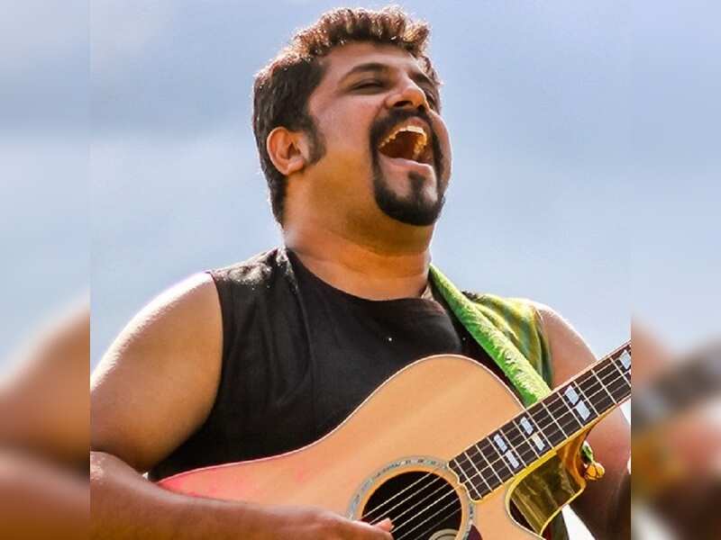 Watch Song Preethiya Hesare Neenu From Happy New Year Kannada Movie News Times Of India watch song preethiya hesare neenu from