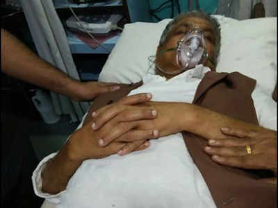 Scuffle in West Bengal assembly, opposition leader Abdul Mannan hospitalised